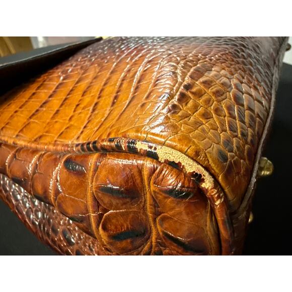 Vintage Brahmin Brown Reptile Embossed Handbag - Picture 6 of 10